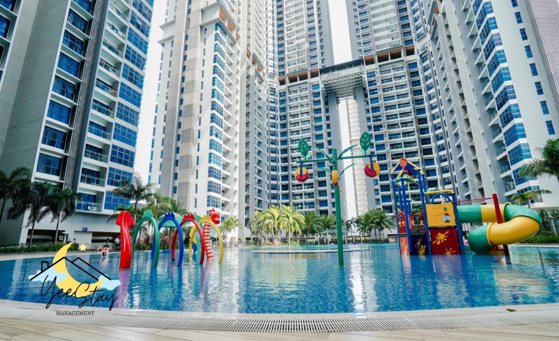 Апартаменти Atlantis 8-12Pax/Netflix/Video Game/5Min To Jonker Malacca Екстер'єр фото